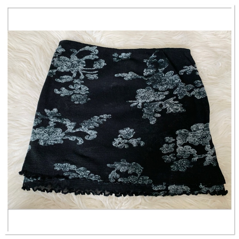 NWT Free People Poppy Mesh Mini Skirt Black Combo Size Medium